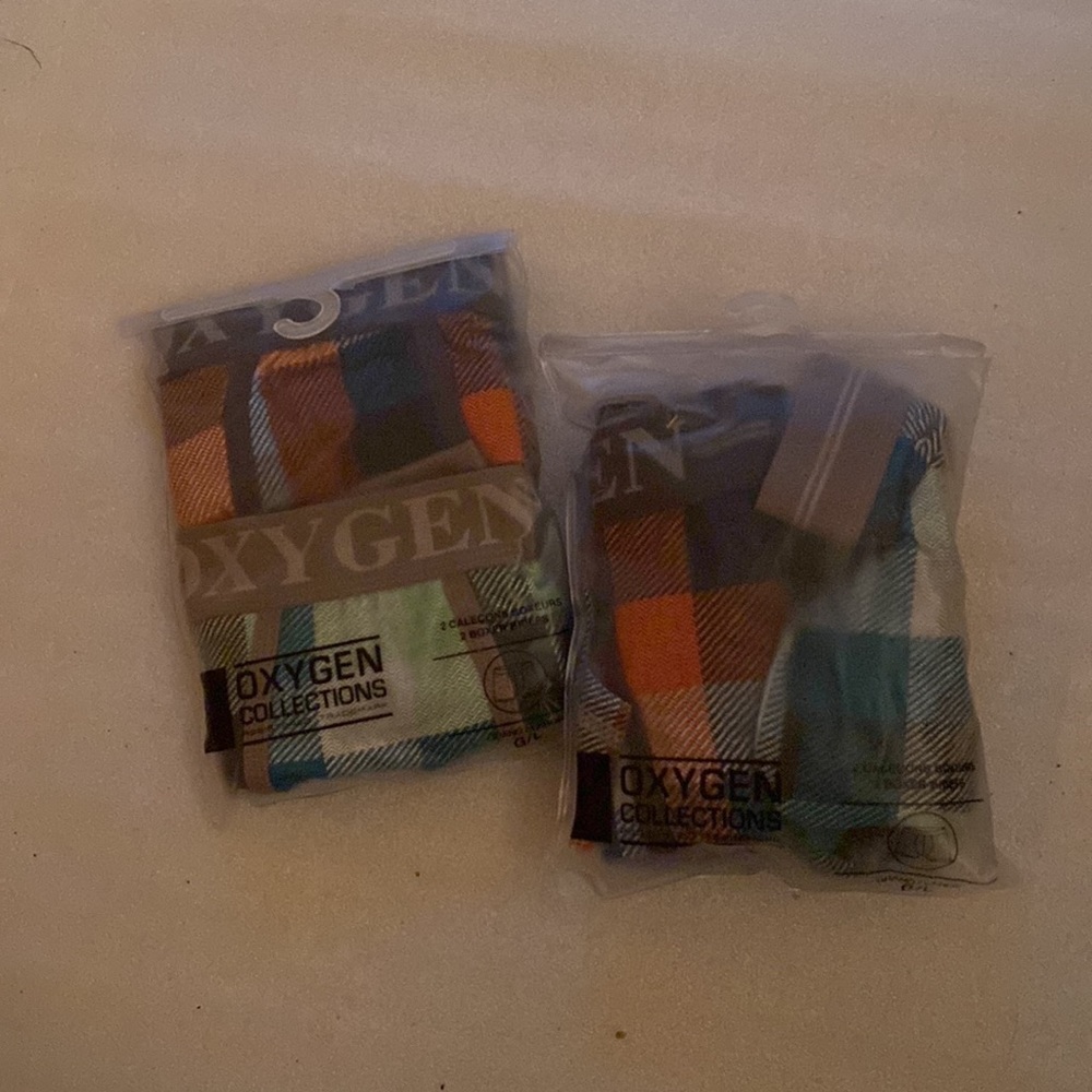 2 packages of 2 piece Men’s OXYGEN COLLECTIONS boxer briefs